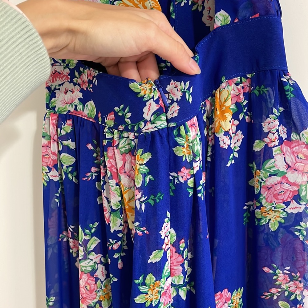 Femme LA gorgeous maxi dress!!! Size XS! - Picture 6 of 8